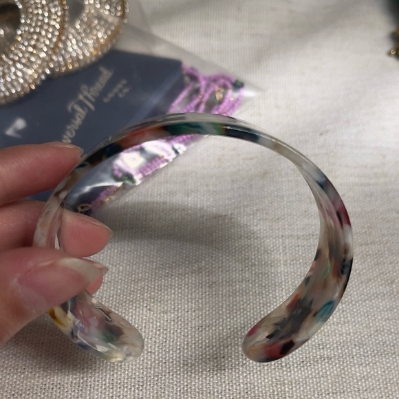 Mostly brand new 6 set bundle - Picture 10 of 10